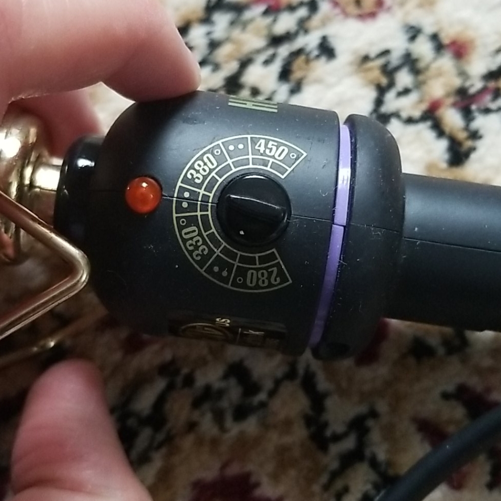 SOLD 🎊Hot Tools Curling 1 inch Tapered Wand - Picture 6 of 6